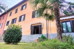 Appartamento con cortiletto privato a 20 metri dalle scuole